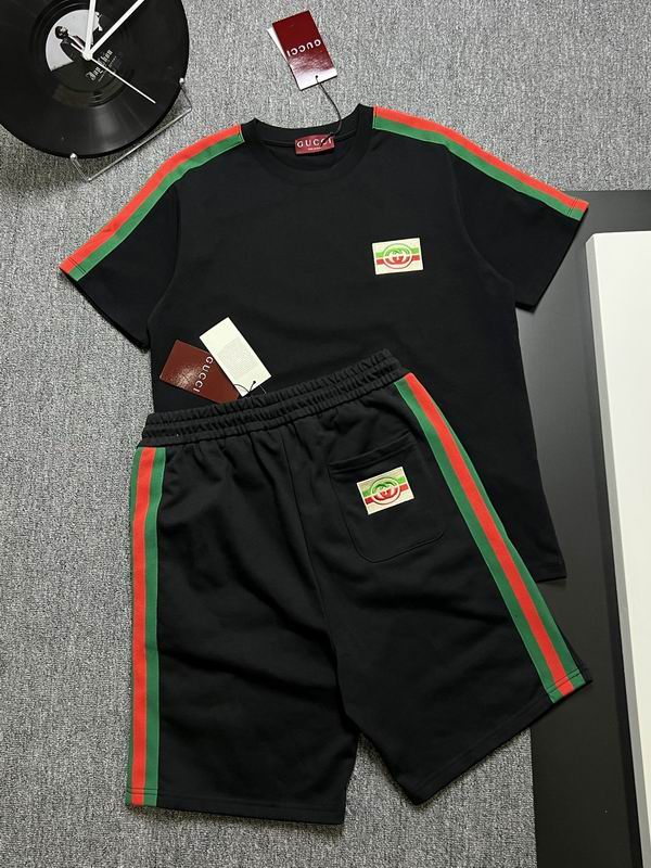 Gucci 2 Pieces Short hgnt