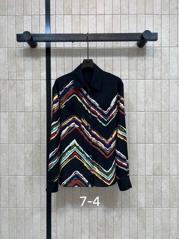 Chanel S-XL 243