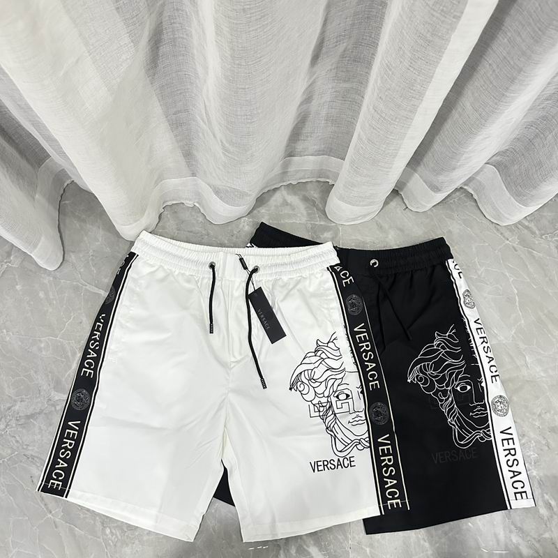 Versace 短裤 mdt