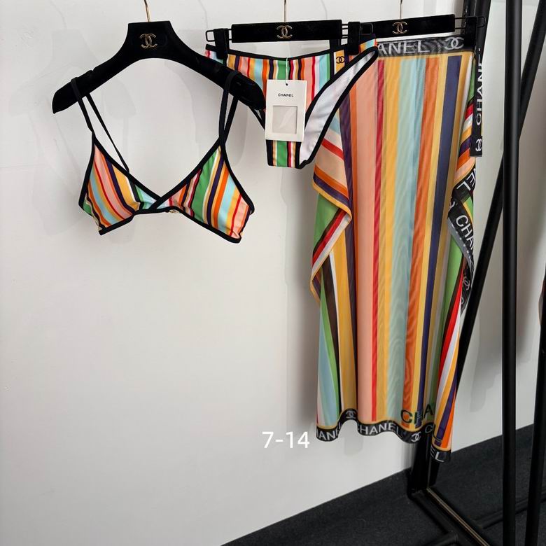 Chanel S-XL 329