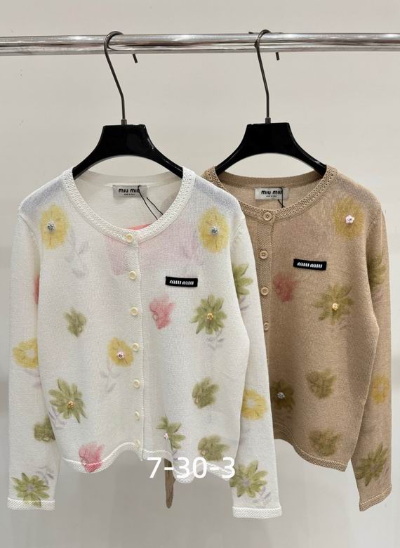 MiuMiu S-XL 152