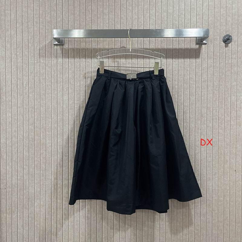 Prada S-L 06