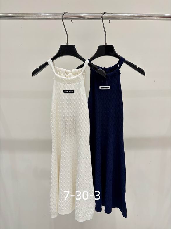 MiuMiu S-XL 301