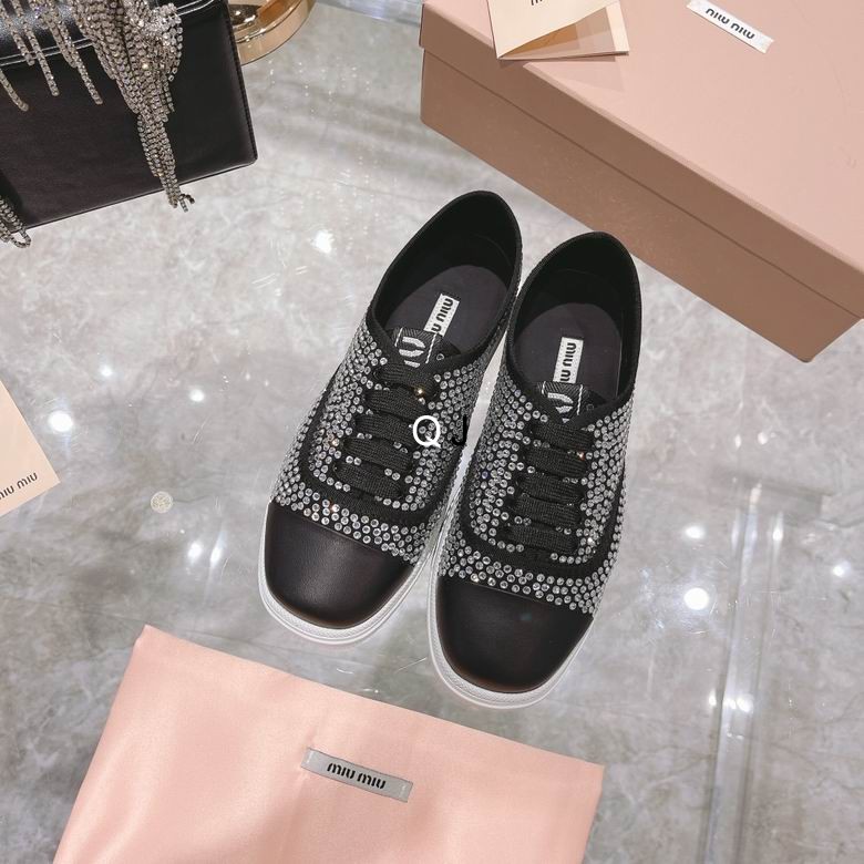 MiuMiu low cut shoes Woman  Ts