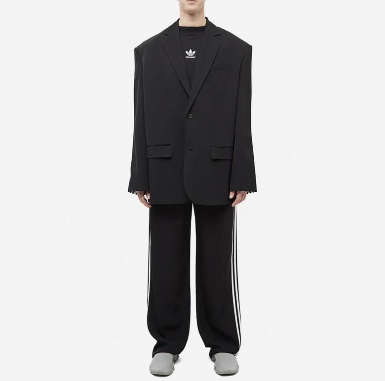 Balenciaga Suit 0829